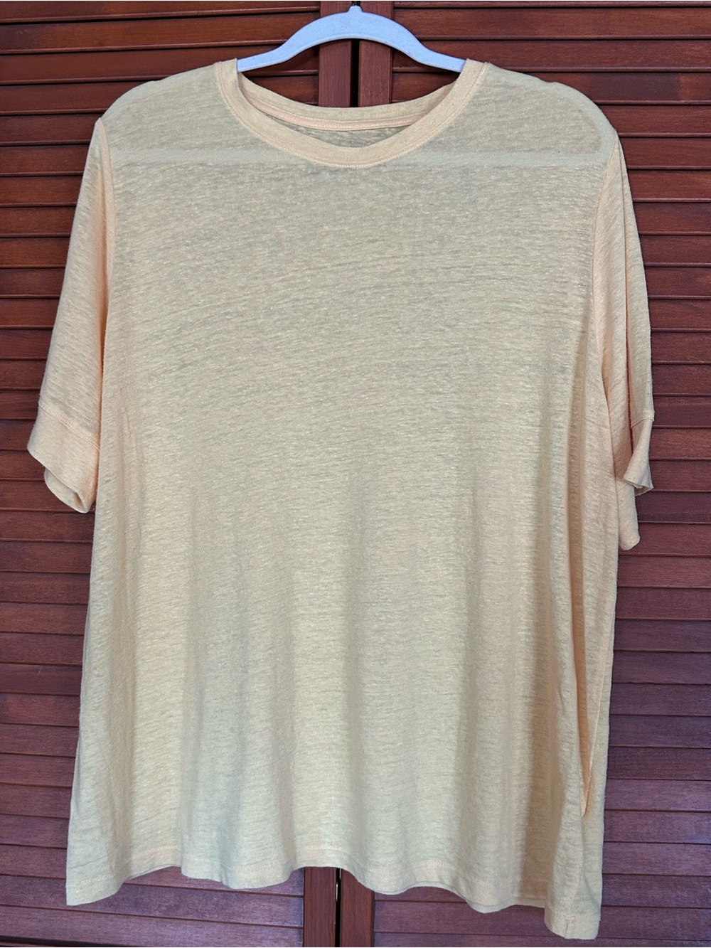 Ava & Viv Lightweight Short Sleeve Tee in Pale Yellow